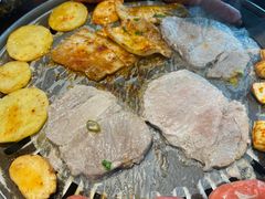 -悟能八戒烤肉自助(秦隆步行街店)