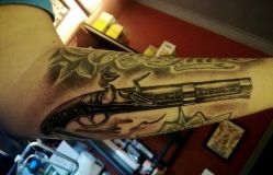 -筑tattoo纹身工作室
