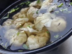 -真真鲜馄饨店(启蒙路店)