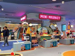 -奈尔宝家庭中心·亲子餐厅(北京东坝万达店)