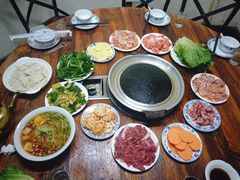 -石记东北风味烤肉店(子固路店)