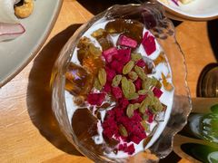 -POKEE VIA&Brunch·维娅(重庆来福士店)