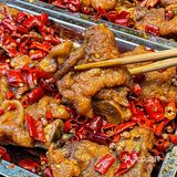 乌啦啦诚不欺我‼️这家独栋火锅夜市巨好吃😋