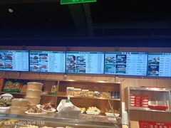 -护国寺小吃店(红莲南路店)