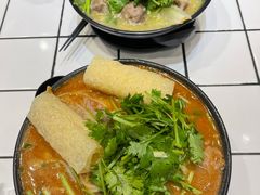 -肥汁米蘭香港米线(长宁来福士店)