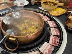 -阿山卓·野生菌火锅·纳西火塘烤肉