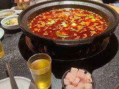 -小饕荟雅安贡椒鱼鲜馆(广福桥店)