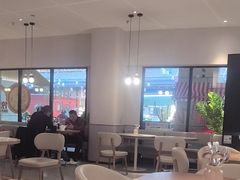 -必胜客(阿罗海店)