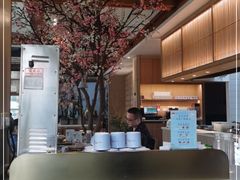 -蜜桃餐厅·伴山(湖滨商业街店)