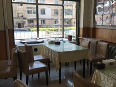 靠窗位-丁兄弟(富城时代店)