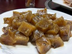 -朝春酒楼