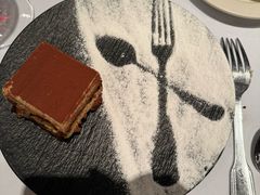 -莫尔顿牛排坊(浦东ifc店)
