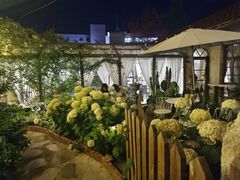 -Jo's Garden