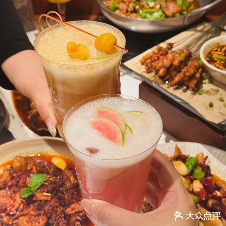 富民路！人气火爆的贵州菜新店！