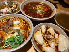 -默记孙抄手(园艺山店)