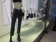 -PRADA普拉达(国金中心店)