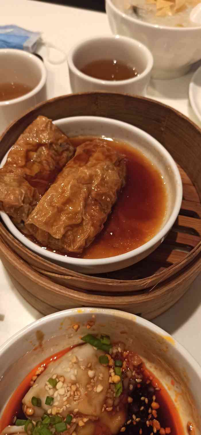 金鼎轩南北家乡菜(亚运村店)-"经常很晚了和老公一起来吃夜宵,夜里的