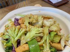 -严记小天府酸菜鱼(西四路店)