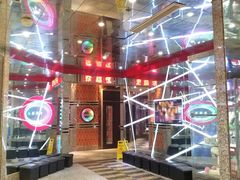 -乐翻天量贩式KTV(淞发路店)
