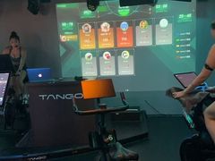 -TANGO LIVEHOUSE动感单车(巴黎春天店)