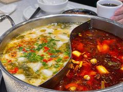 -德林酸菜鱼火锅(南丹店)