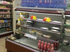 -全家便利店(莲花池东路店)