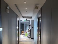 -全悦酒店(广州天河林和西地铁站店)