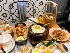-小小集渔·泰式大排档(太古里香槟店)