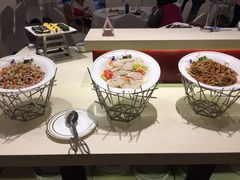 -凤冠假日酒店自助餐