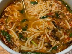-一坐一忘云南菜(嘉里中心店)