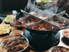 -白乐天毛肚火锅馆(南滨路店)