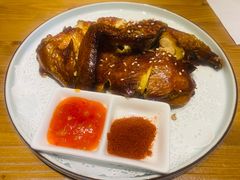 -临界音乐酒馆·小龙虾·江湖菜(华熙LIVE·鱼洞店)