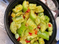 刀拍黄瓜-9家湘菜(上南路店)