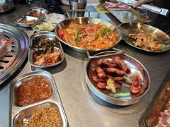 -哈哈碳都·牛肋条无限自助烤肉(台江万达店)