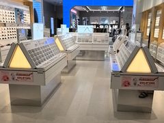 -OYEA欧野眼镜(武商MALL·众圆店)