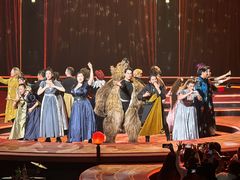 -交通银行前滩31演艺中心