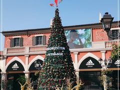 -佛罗伦萨小镇广佛名品奥特莱斯(疏港路店)