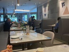 -必胜客(漕宝路店)