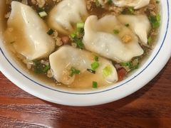 -汪一挑馄饨(老街店)