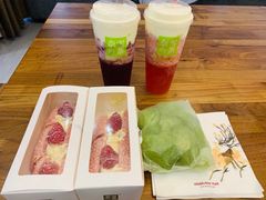 -奈雪的茶(亨特国际广场店)