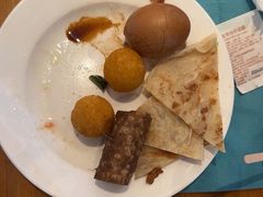 -亚龙湾希尔顿自助餐厅·海鲜·烧烤·沙滩BBQ·现场乐队