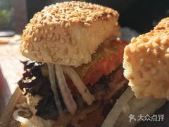 -Geneva日内瓦餐厅(西郊宝成花苑店)