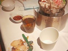 -领鲜活海鲜榴莲自助火锅(东门店)