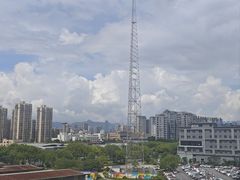 -裕龙汤泉
