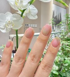 -悦指间美甲美睫