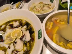 -绿草地·湘菜(7mall店)