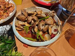-华府九号海鲜烧烤大排档(龙域店)