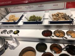 自助调料区-海底捞火锅(威高广场店)