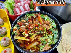 -马路边边·成都串串(翠柏路店)