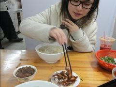 -月星羊肉面馆(黄河路美食休闲街店)